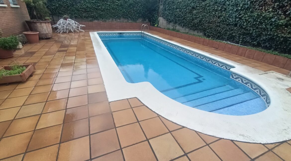 WhatsApp Image 2025-02-14 at 11.53.55 (1)