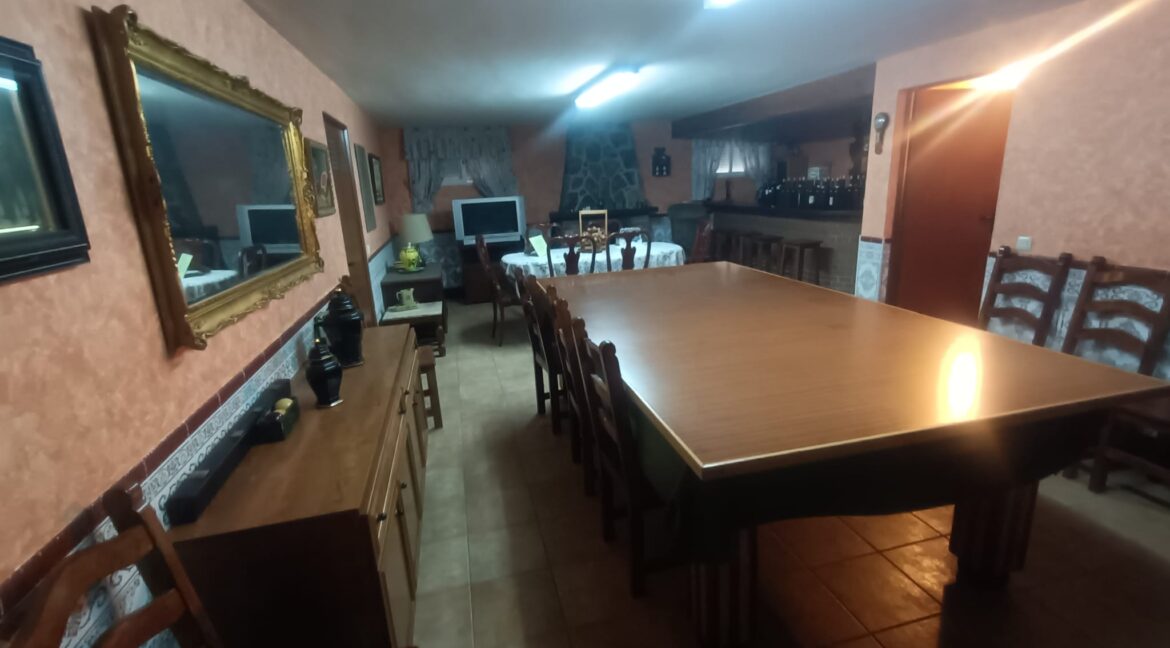 WhatsApp Image 2025-02-14 at 11.53.56 (1)