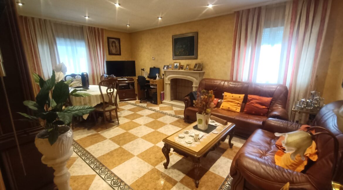 WhatsApp Image 2025-02-14 at 11.54.03 (5)