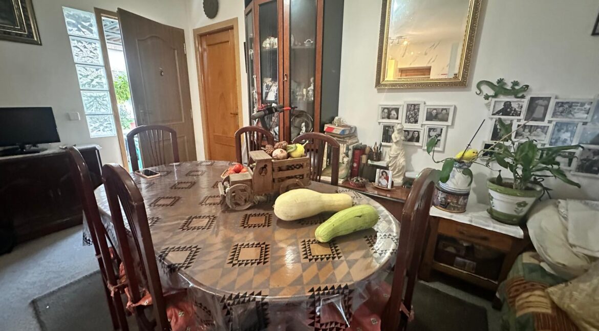 WhatsApp Image 2025-11-07 at 15.49.54 (1)