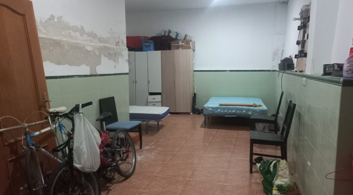 WhatsApp Image 2025-11-10 at 10.57.21 (1)